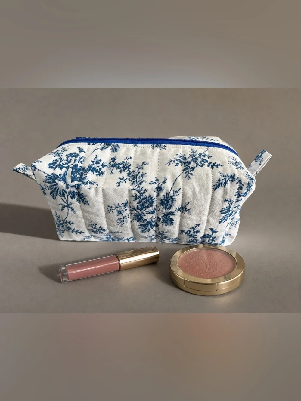 🌿 Handmade Quilted Cosmetic / Toiletry Bag 🌿